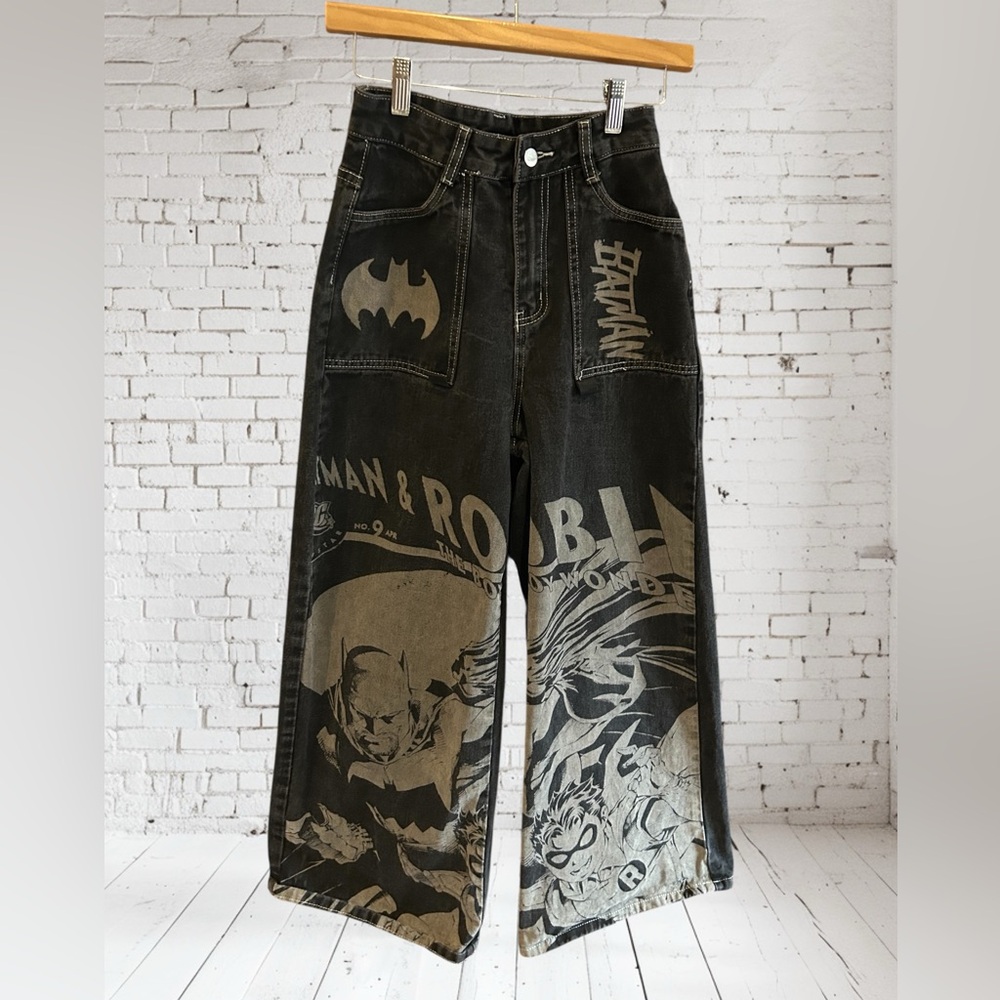 NEW BATMAN x ROMWE Graphic Wide Leg Boyfriend‎ Jeans Skater Grunge XS